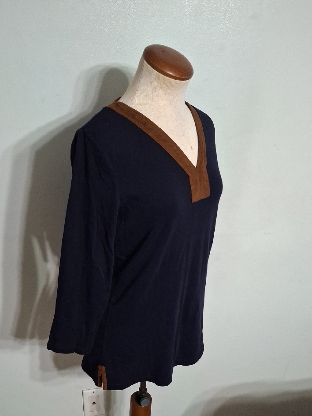Ralph Lauren/ Navy Top with Brown Trim- W Sz Medium - Picture 3 of 6